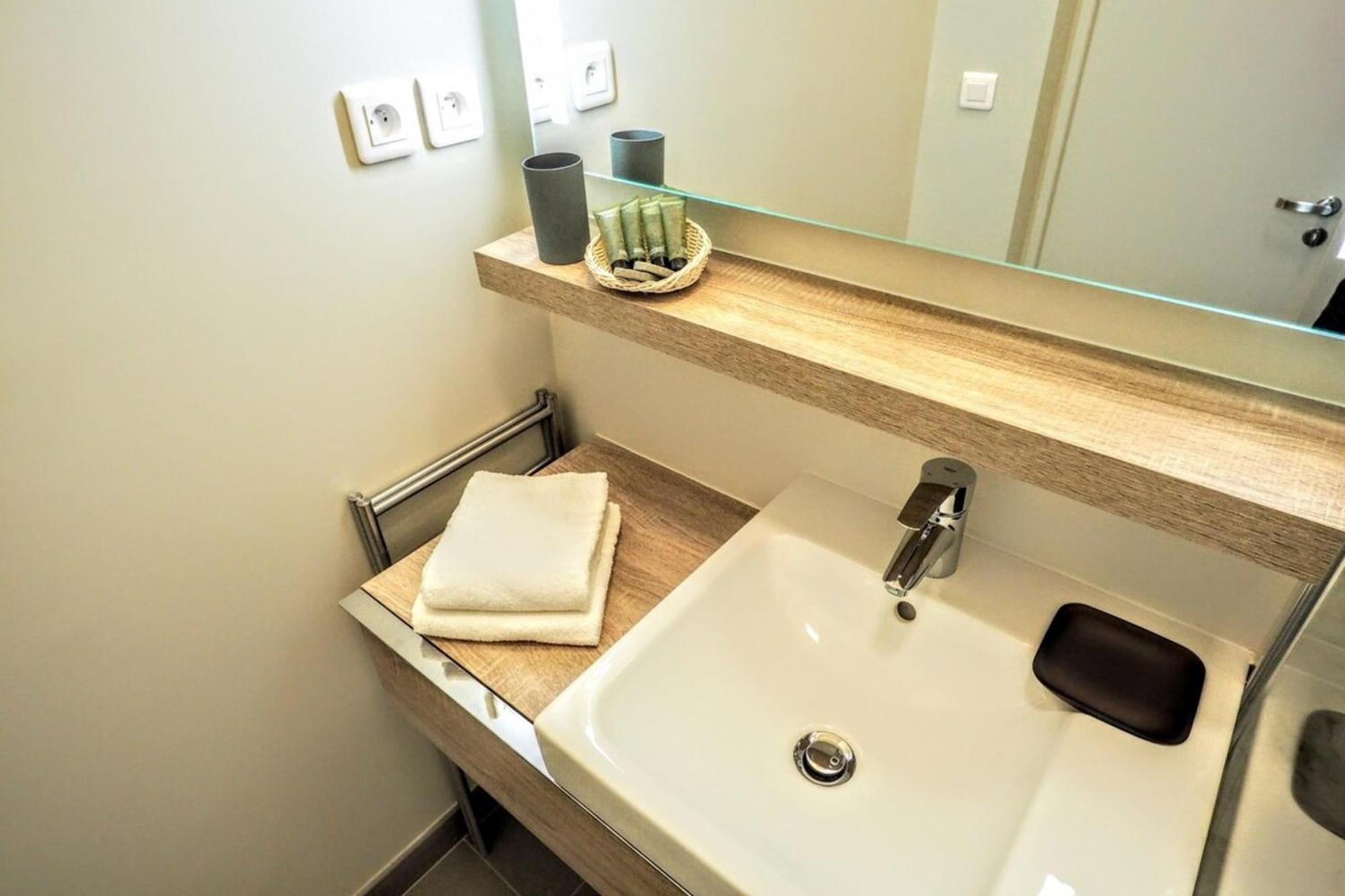 Moliere Chicsuites Parijs Buitenkant foto
