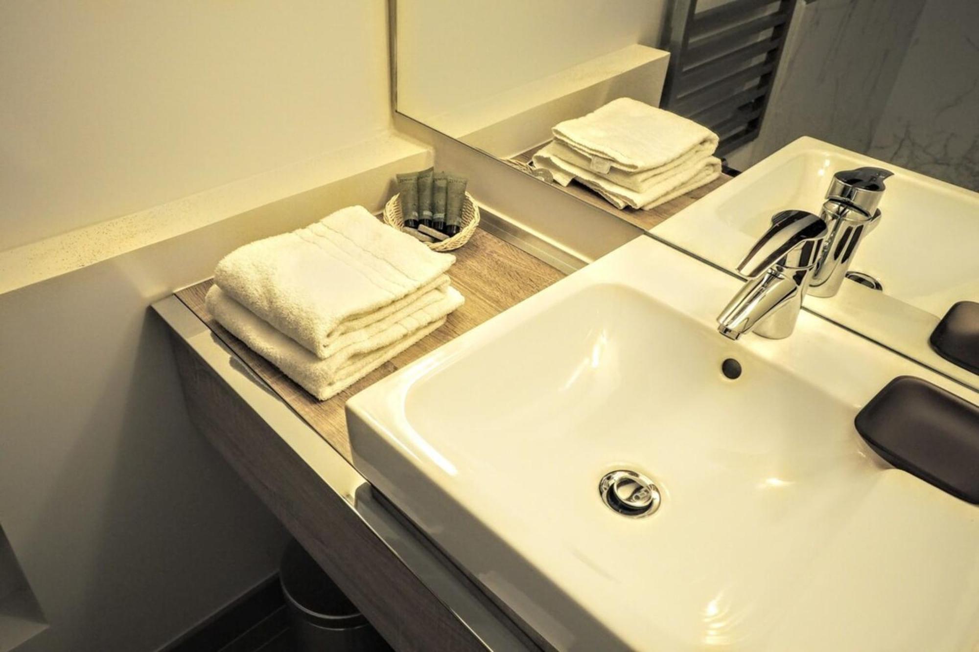Moliere Chicsuites Parijs Buitenkant foto